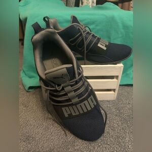 Puma Athletic Shoes - Men’s size 10 Navy Blue - Excellent Condition